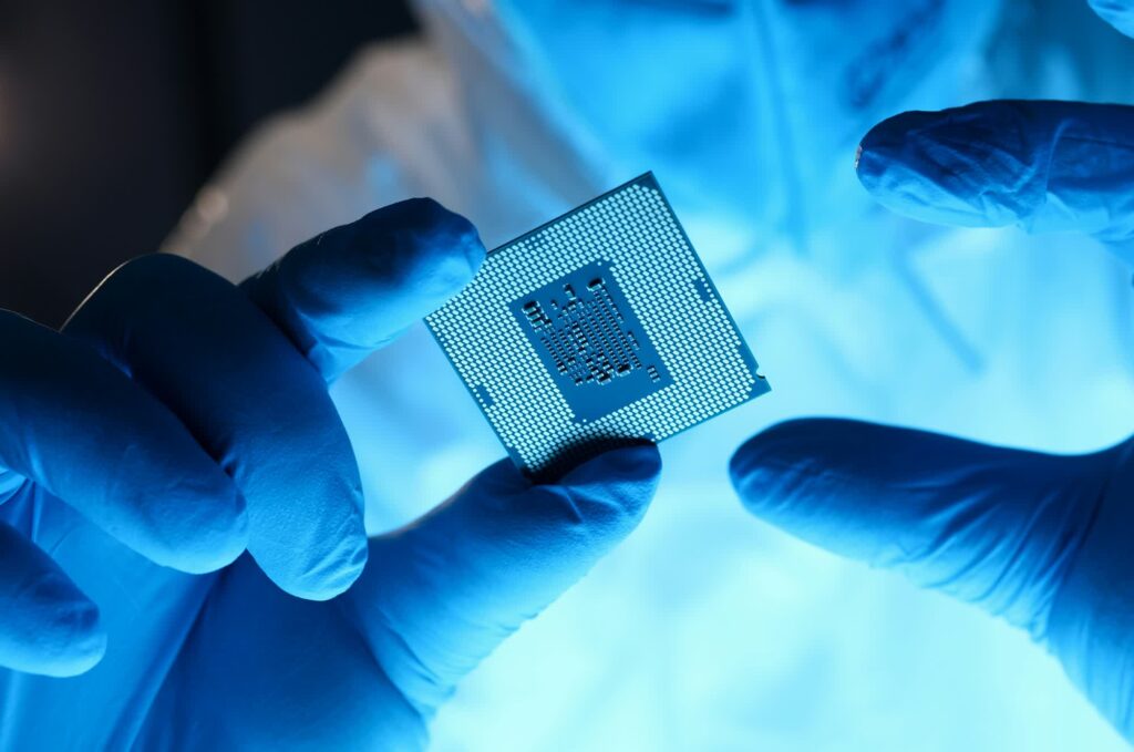 Intel's Starfire SoC combines 18A CPU, Intel 3 GPU, and NPU for space-grade computing